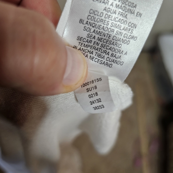 Maison Jules Cold Shoulder Lace Top with Built in Tank Size Medium - Picture 2 of 9